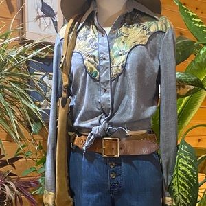 Vintage TemTex  Western  Floral Long Sleeve